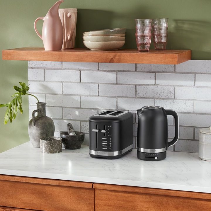 KitchenAid 5KEK1701EBM electric kettle 1.7 L 2400 W Black