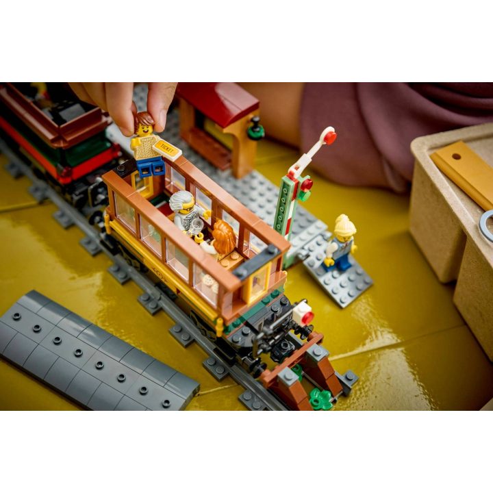 LEGO CITY 60511 Vintage Steam Train