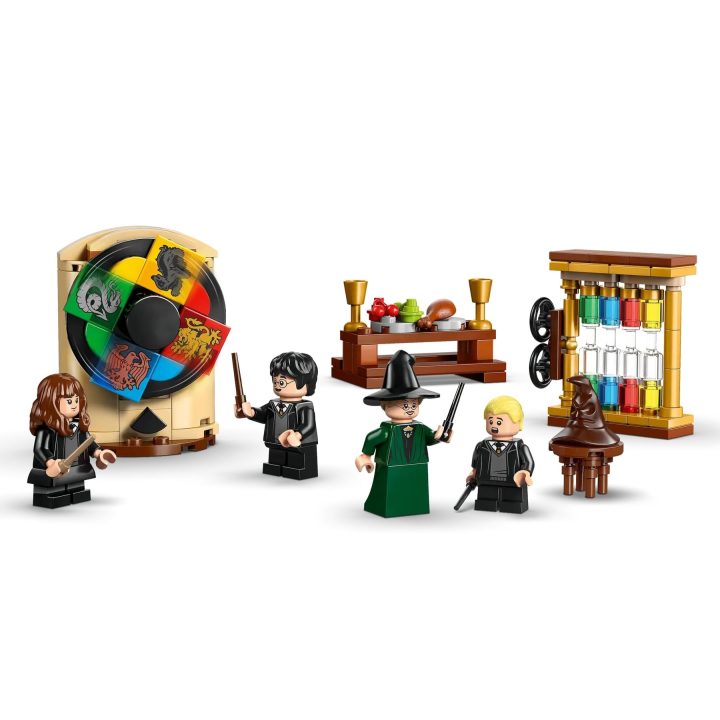 LEGO HARRY POTTER 76460 Hogwarts Castle - Sorting Hat Ceremony