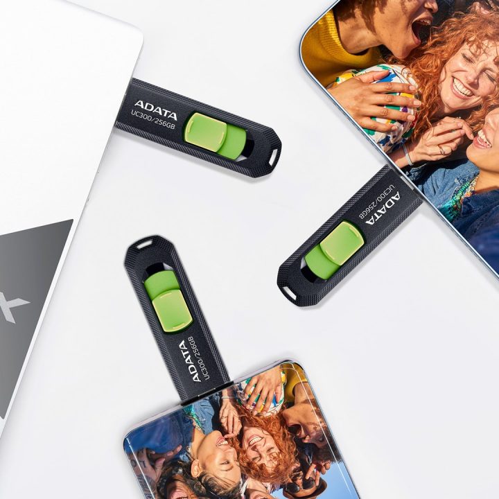 ADATA UC300 USB flash drive 256 GB USB Type-C 3.2 Gen 1 (3.1 Gen 1) Black Green