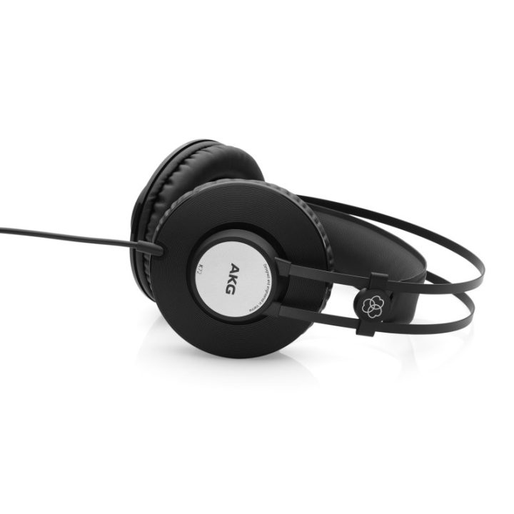 AKG K72 - studio headphones over-ear closed