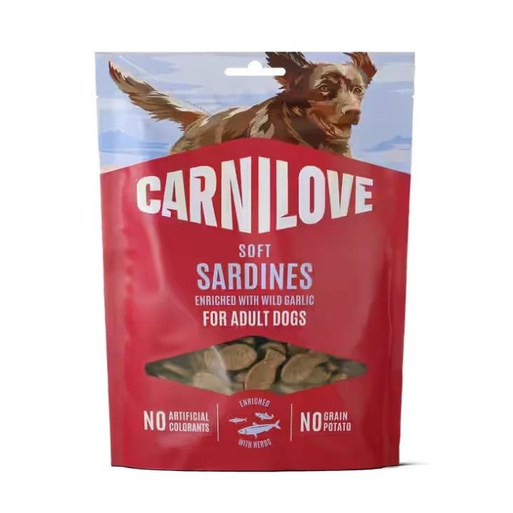 CARNILOVE Soft Sardines enriched with wild garlic - dog treat - 200g
