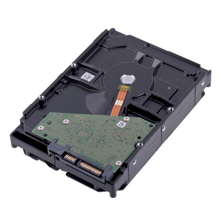Seagate SkyHawk disco rigido interno 6 TB 256 MB 3.5 Serial ATA III (ST6000VX009)