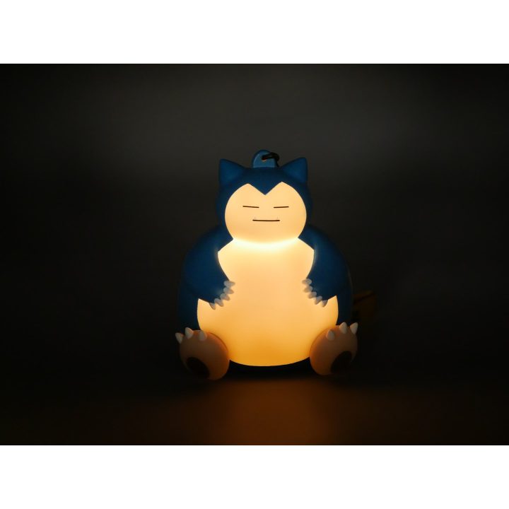 TF POKEMON FIGURA LUMINOSA CON CORDINO - SNORLAX 9 CM