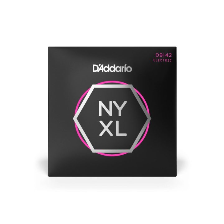 D'Addario NYXL0942 - electric guitar strings (09–42)