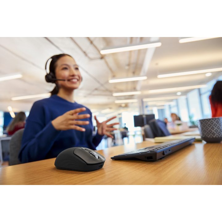 HP 700 Rechargeable Wireless Mouse