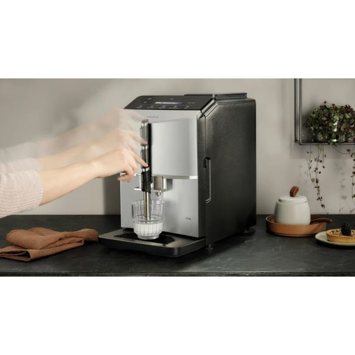 Siemens TF303E01 EQ300 macchina per espresso (argento 1300W)