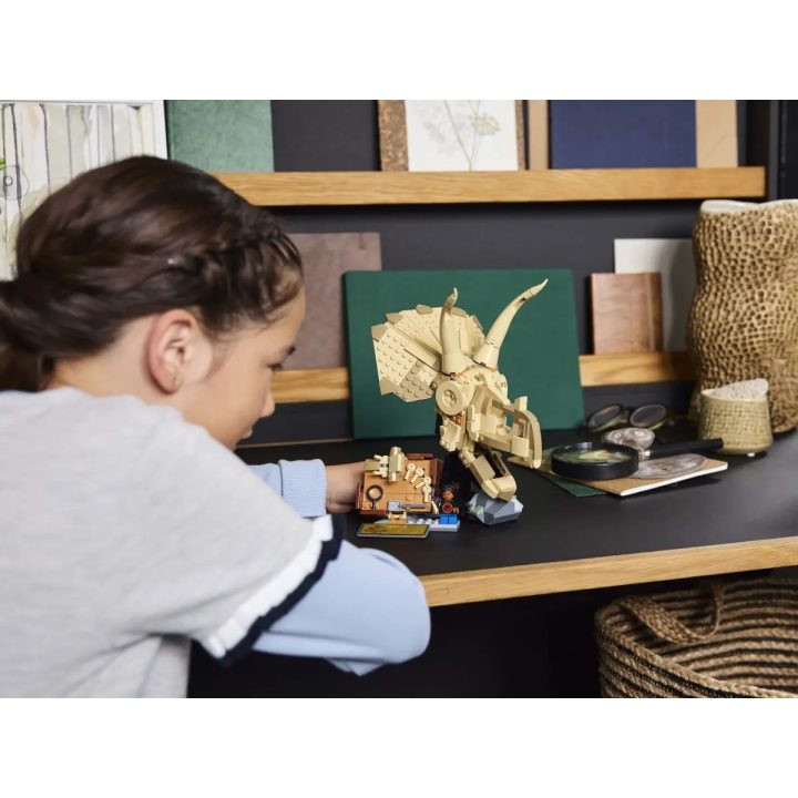 LEGO JURASSIC WORLD 76969 Fossili di Dinosauri: Cranio di Triceratopo