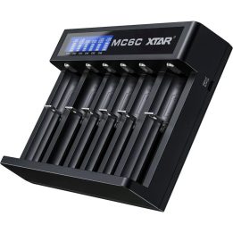 Caricabatterie Li-ion XTAR MC6C