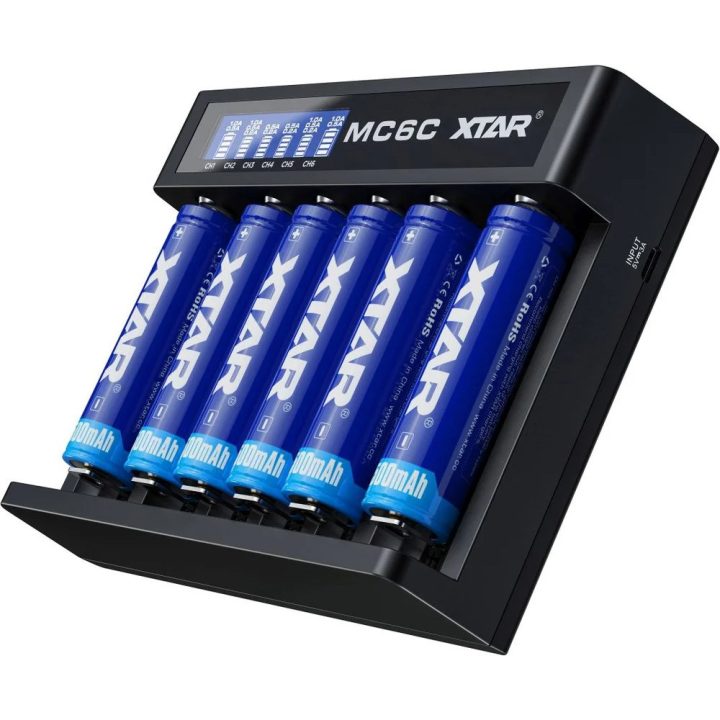 Caricabatterie Li-ion XTAR MC6C