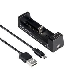 Caricabatterie rapido per batteria Li-ion 18650 Xtar ANT MC1 Plus