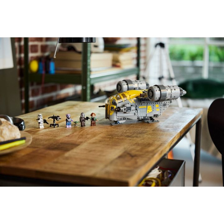 LEGO STAR WARS 75447 The Razor Crest