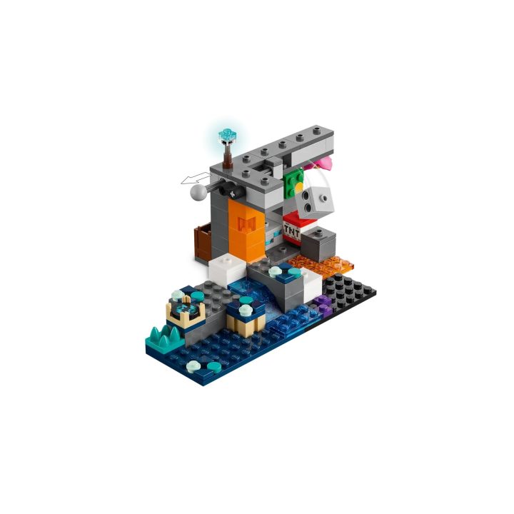 LEGO MINECRAFT 21274 The Warden Encounter