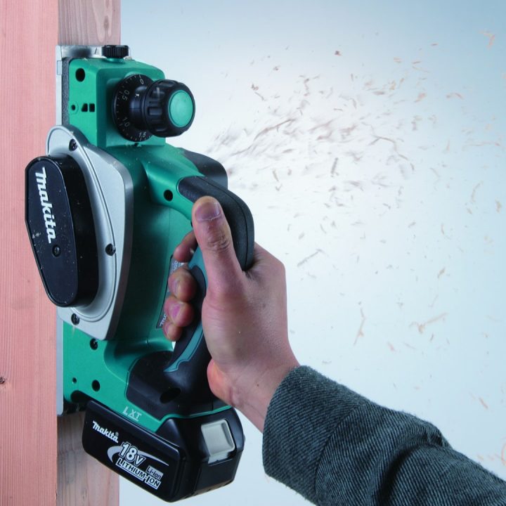 Makita DKP180Z power planer 14000 RPM Black Blue