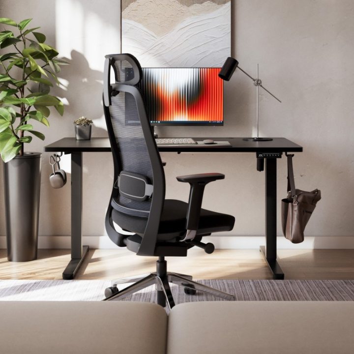 Electric desk Leader 7.3 Black