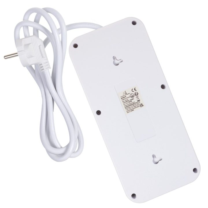 Maclean power strip 6 socket extension + 4xUSB 110-240V AC 50/60Hz 2.1A max 2500W 1.5 m white MCE389 W
