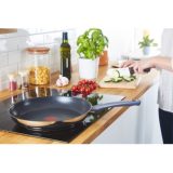 Tefal Daily Cook 20 cm G7300255 padella antiaderente Padella universale Rotonda