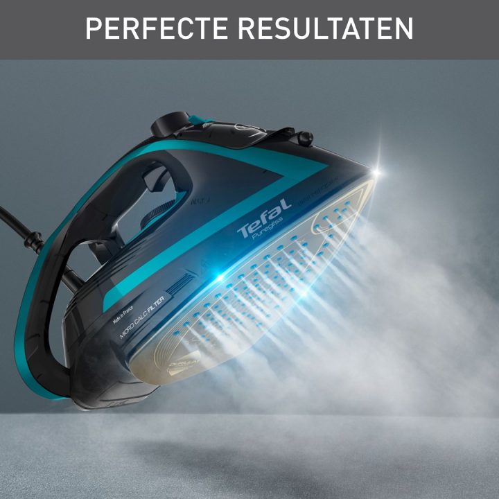 Tefal Puregliss FV8066 Ferro asciutto e vapore Durilium AirGlide piastra Autoclean 3000 W nero blu