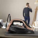 Tefal Ultimate Power Pro FV9E50 ferro asciutto e vapore Durilium AirGlide piastra Autoclean 3200 W nero rame