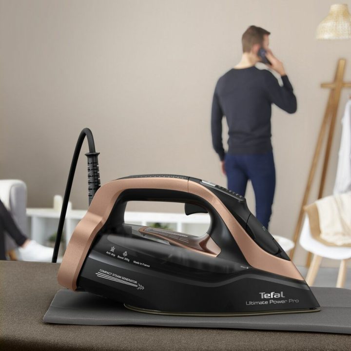 Tefal Ultimate Power Pro FV9E50 ferro asciutto e vapore Durilium AirGlide piastra Autoclean 3200 W nero rame