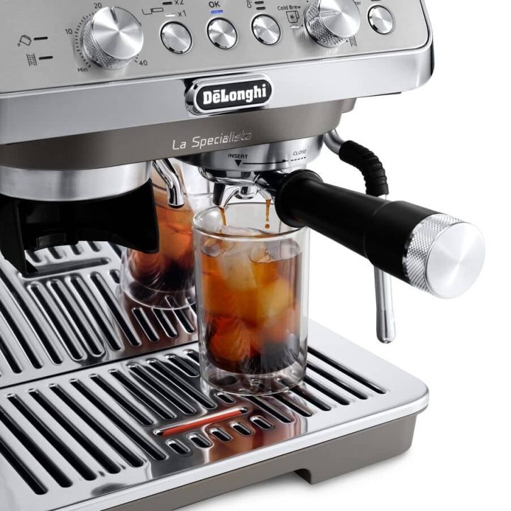 De’Longhi EC9255.M La Specialista Arte Compact macchina da caffè manuale con Cold Brew