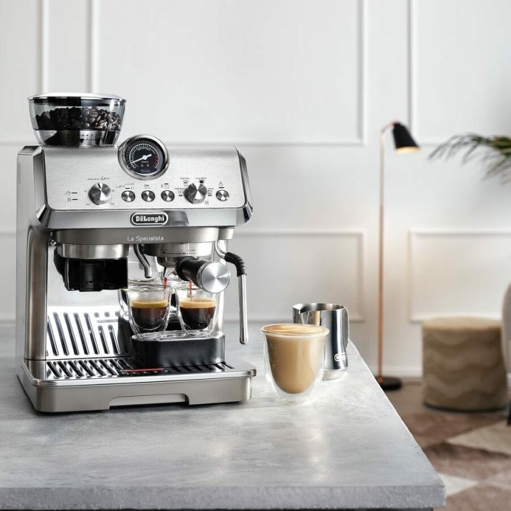 De’Longhi EC9255.M La Specialista Arte Compact macchina da caffè manuale con Cold Brew