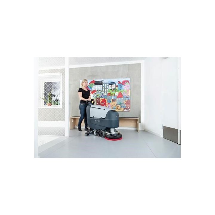 NILFISK Cleaning machine powered by gel batteries 9087390020