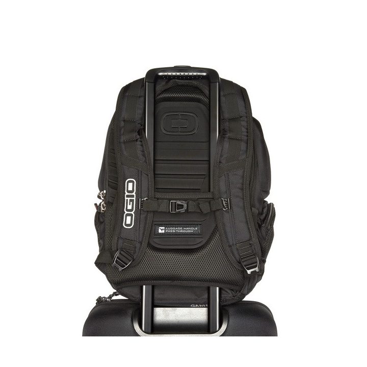 OGIO BACKPACK GAMBIT BLACK P/N: 111072_03