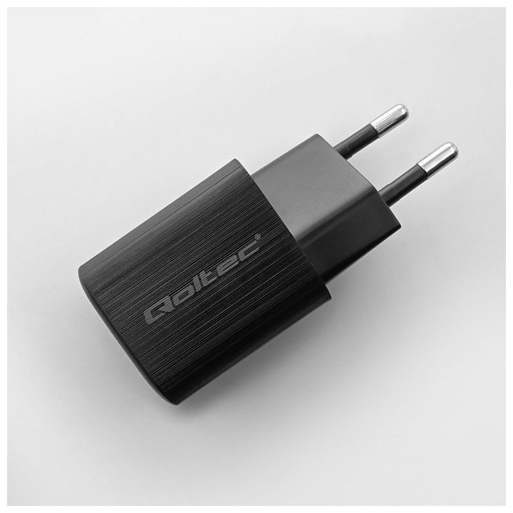 Qoltec 50764 mobile device charger Laptop Portable gaming console Power bank Smartphone Smartwatch Tablet Black AC Fast charging