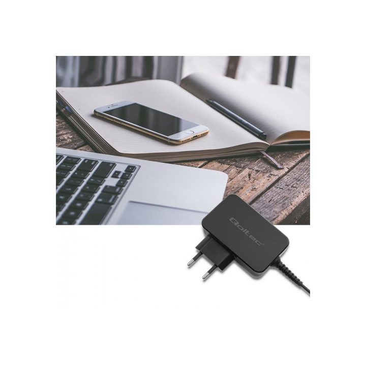 Qoltec 51024 mobile device charger Universal Black AC Fast charging Indoor