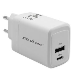 Qoltec 51825 GaN 45W charger| 5-20V | 1.5-3A | 1 x USB-C PD | 1x USB QC 3.0 | White