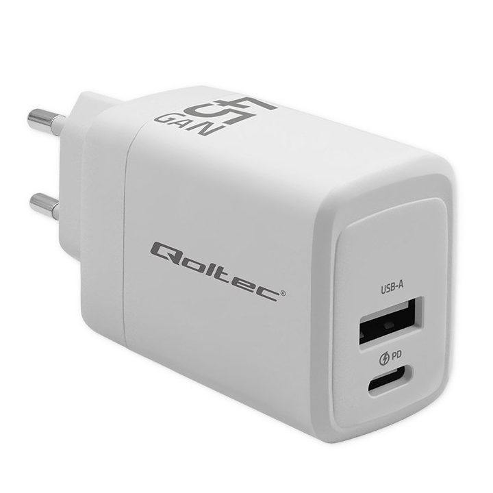 Qoltec 51825 GaN 45W charger| 5-20V | 1.5-3A | 1 x USB-C PD | 1x USB QC 3.0 | White