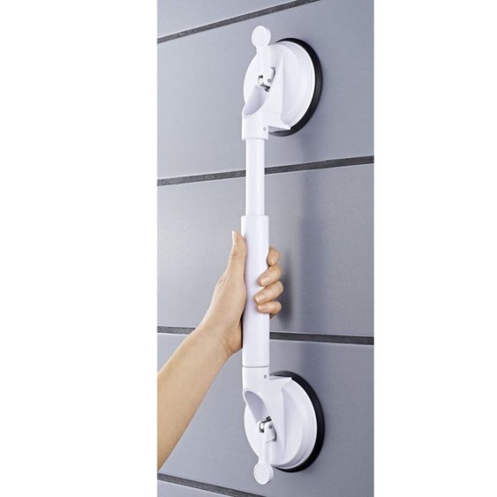 Manico telescopico con ventose a aspirazione estensibili