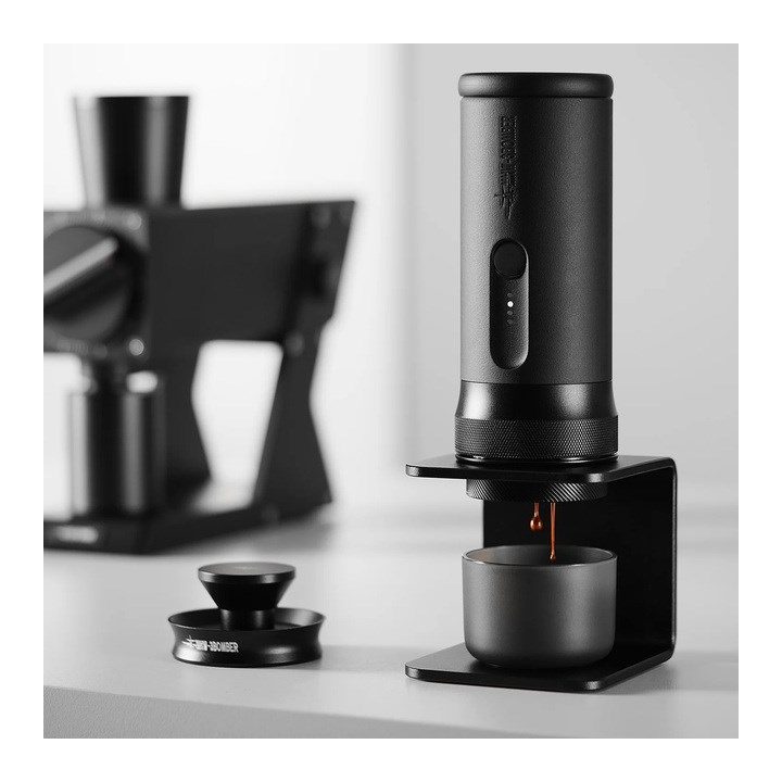 Macchina per caffè espresso X-press58 CM6954 MHW-3BOMBER