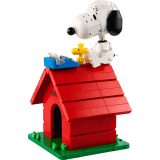 LEGO IDEAS 21368 Peanuts: la cuccia di Snoopy