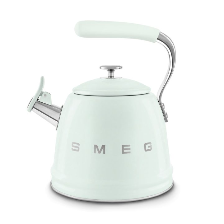 Smeg WKF01PG Whistling kettle 2.3 l Green