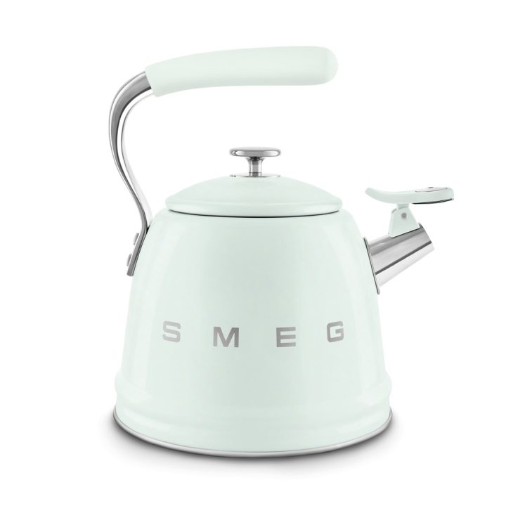 Smeg WKF01PG Whistling kettle 2.3 l Green