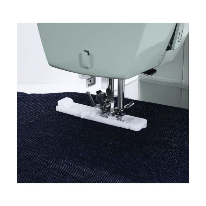 Singer 4423 sewing machine Electric Grey