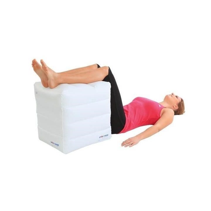 Inflatable cube to the legs