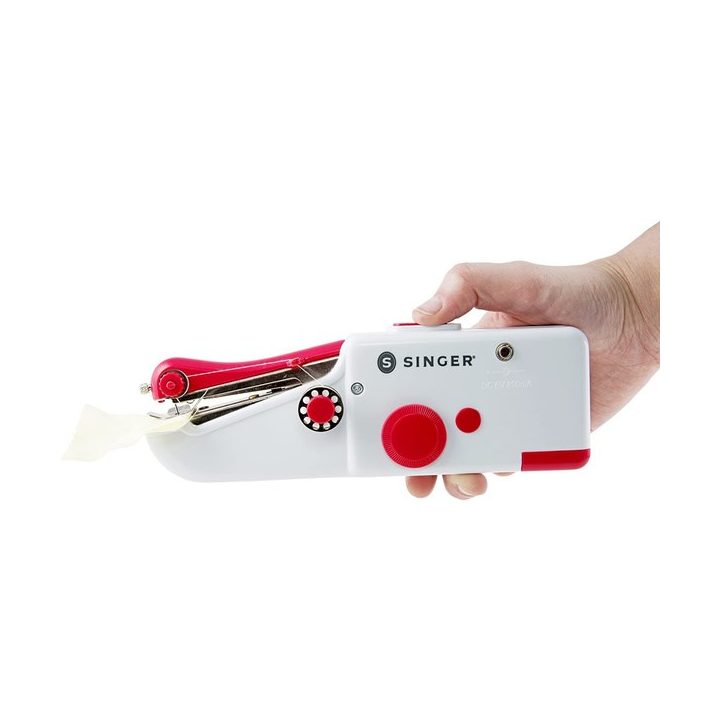 SINGER Stitch Sew Quick Mini mechanical sewing machine AA Battery White