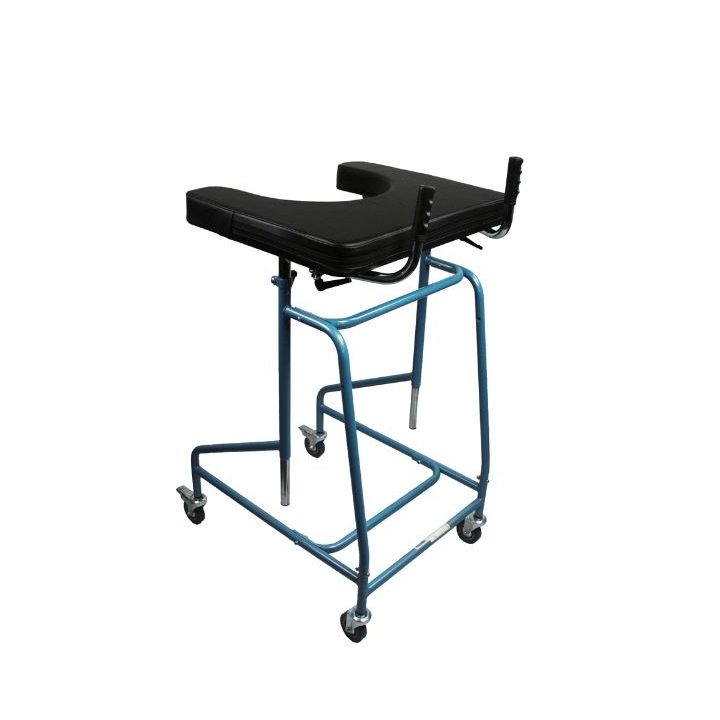 Four-wheeled support of pulpit type - walker