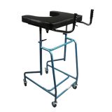 Four-wheeled support of pulpit type - walker