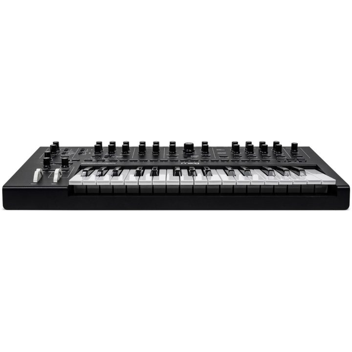 MOOG Messenger - a monophonic analog keyboard synthesizer