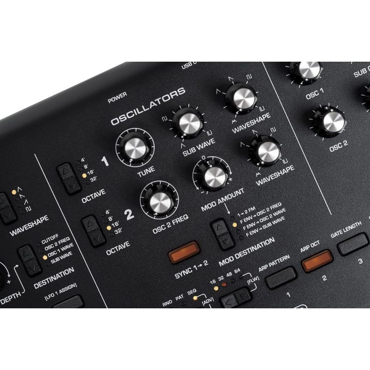 MOOG Messenger - a monophonic analog keyboard synthesizer