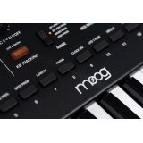 MOOG Messenger - a monophonic analog keyboard synthesizer