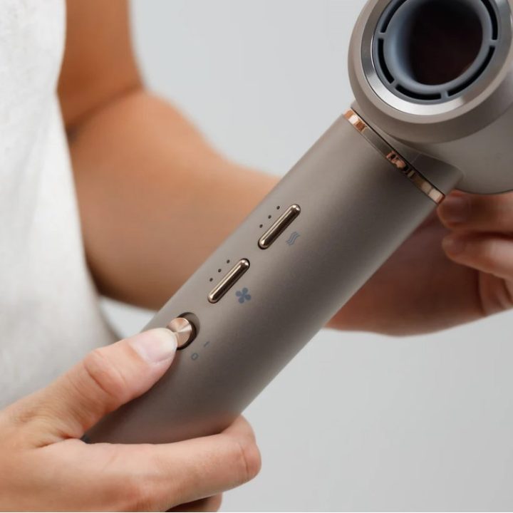 Taurus Airwave Digital Pro hair styling device