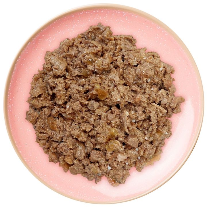 WIEJSKA ZAGRODA Lamb with duck and catnip – wet food for cats – 100g