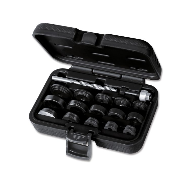 Beta 1367/K10 Kit di fustelle per installazione sensori di parcheggio 013670200