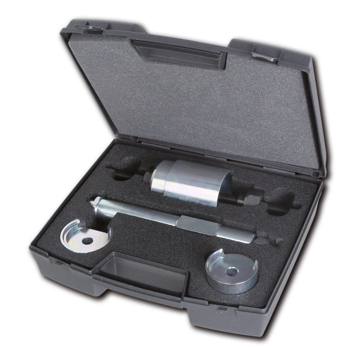 Beta 1569/F Assortimento di utensili per l'estrazione e l'introduzione dei silent block di Fiat Panda 4x4, Panda Metano e Cross,