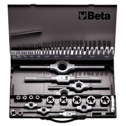 Beta 447/C53 Assortimento di maschi e filiere con accessori in acciaio HSS filettatura metrica in cassetta metallica 004470060